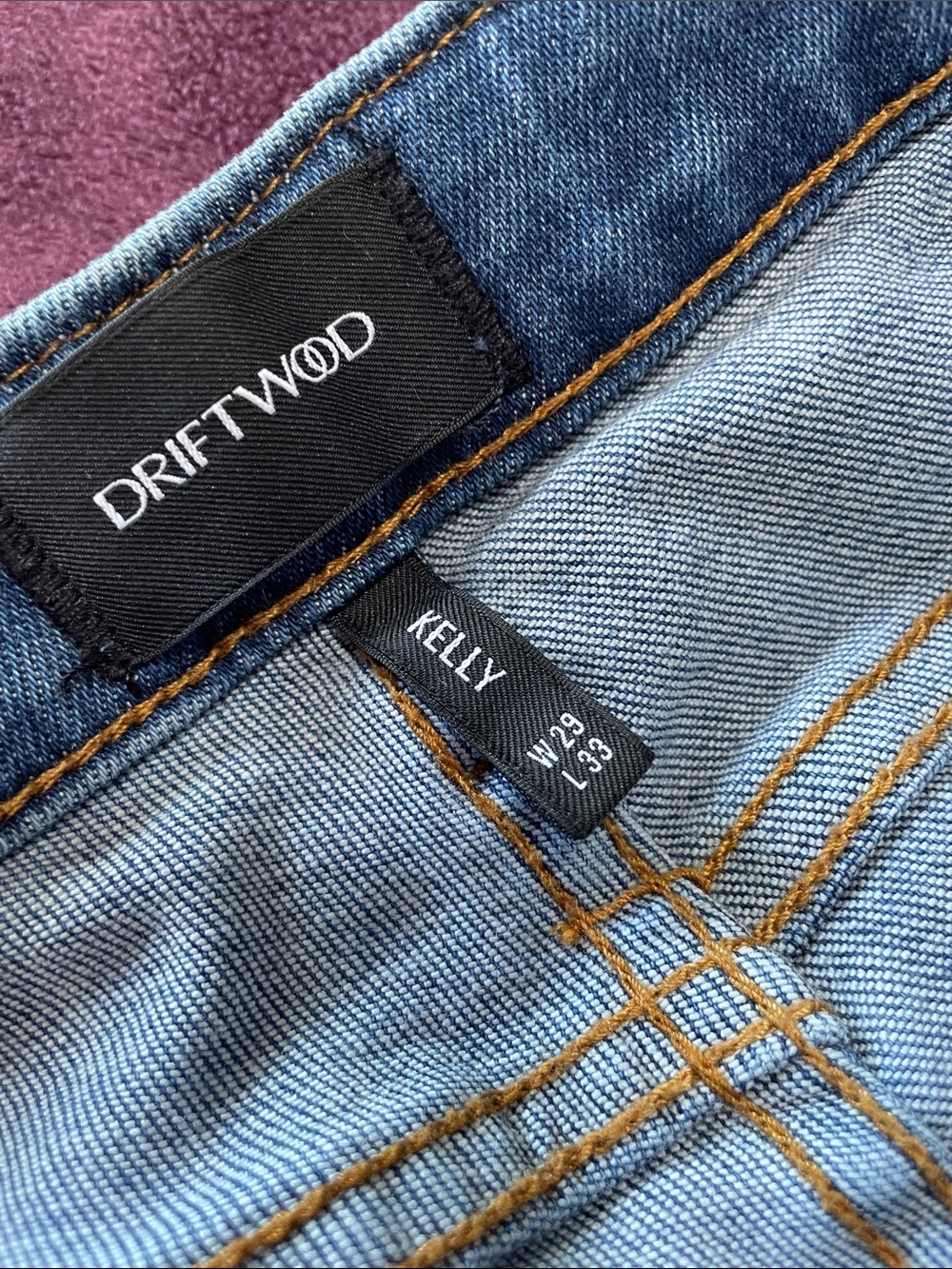 DRIFTWOOD Kelly Cherry Blossom Embroidered Jeans VGUC W29/L33 - Picture 6 of 10